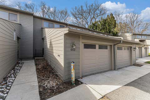Photo for 662 Peninsula Court