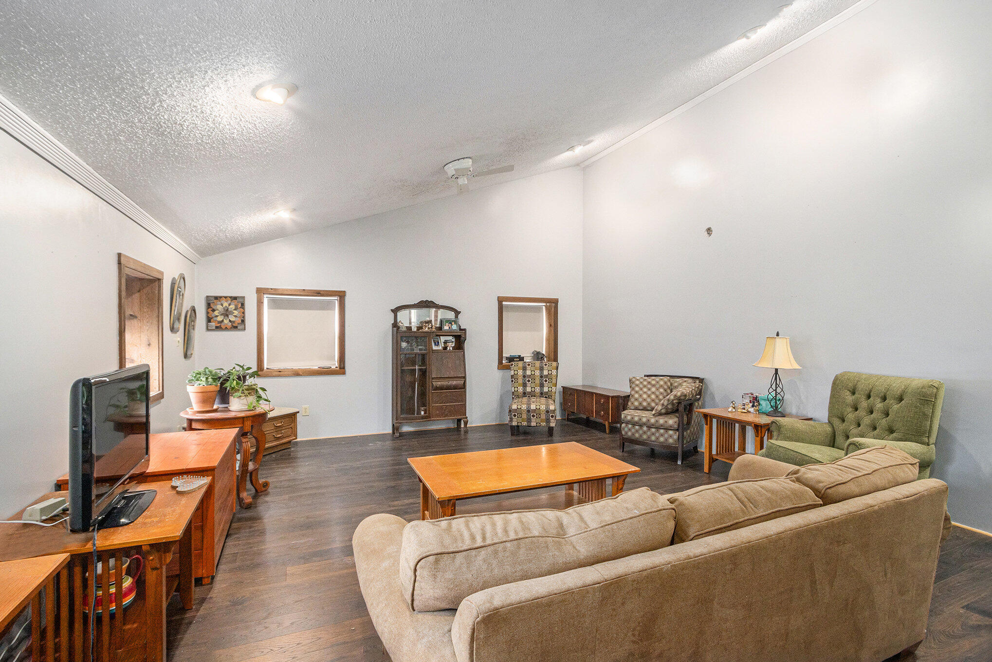 Union City, Michigan 49094, United States, 4 Bedrooms Bedrooms, ,2 BathroomsBathrooms,Residential,Active,83559