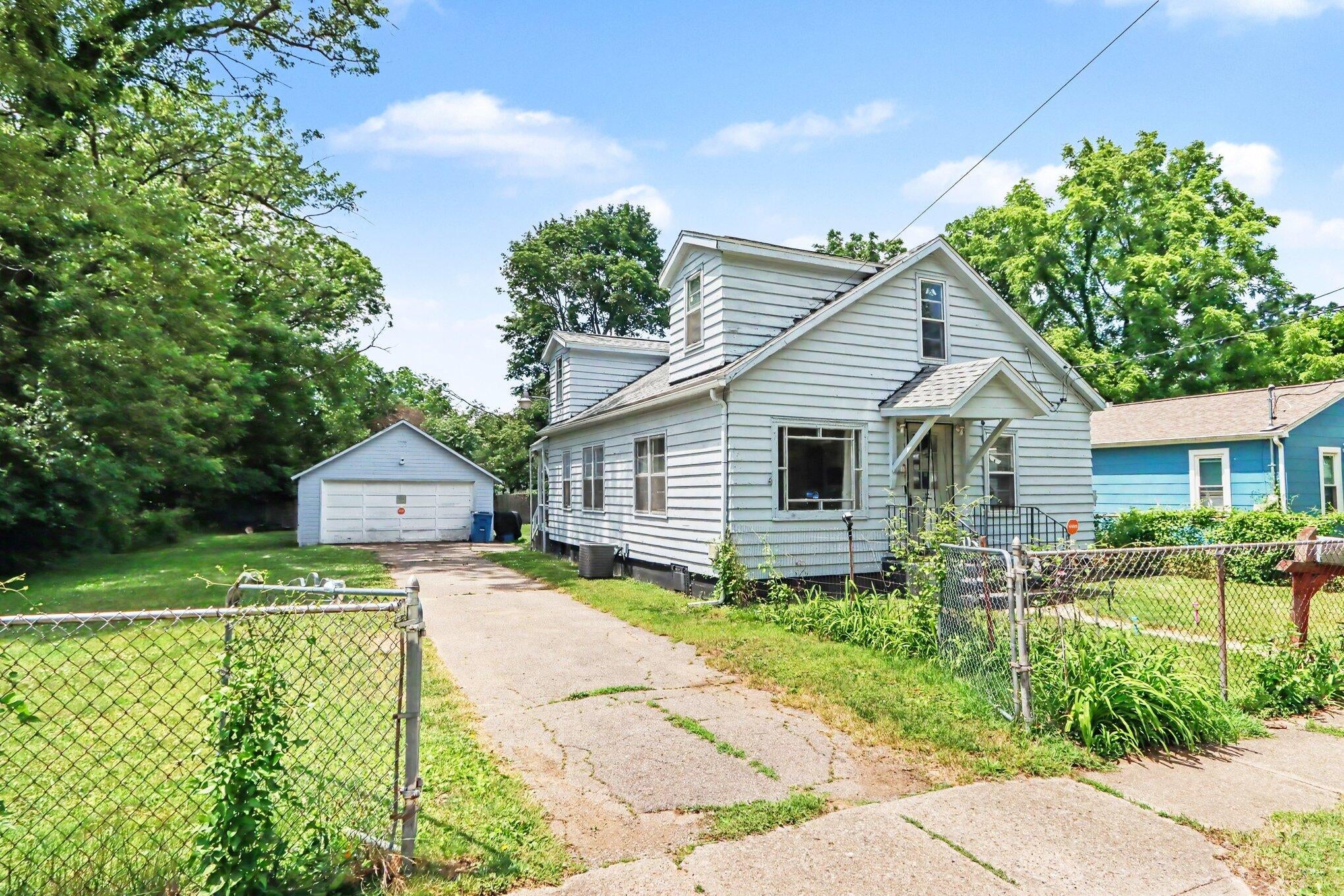 535 Washburn Avenue