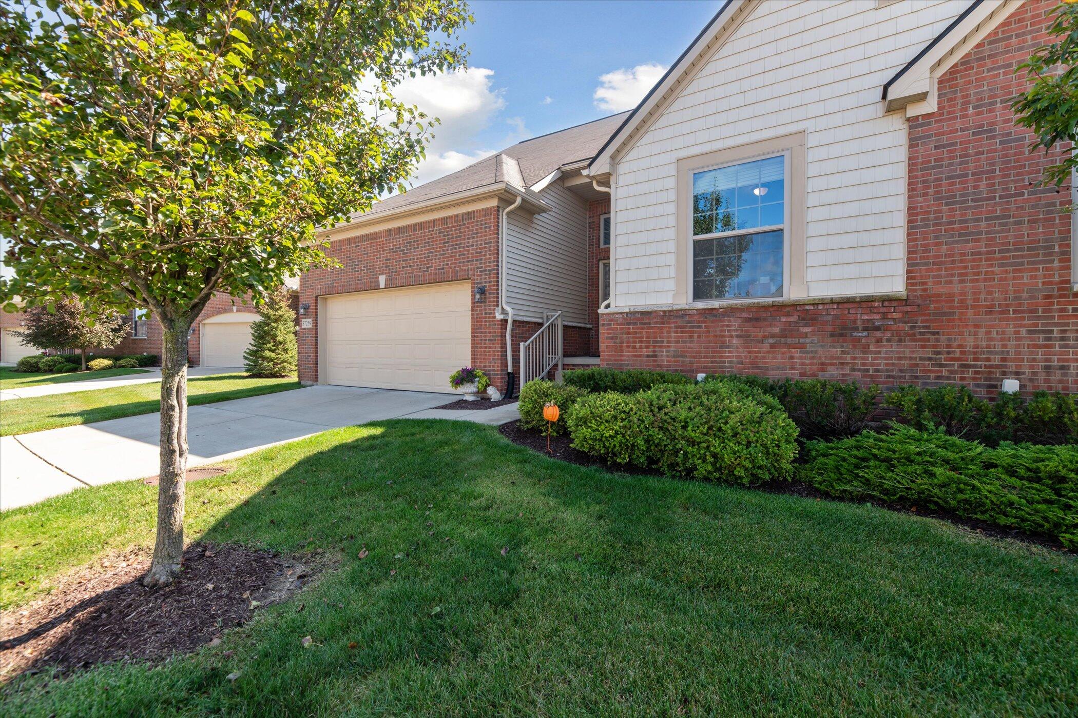 57259 Windmill Pointe