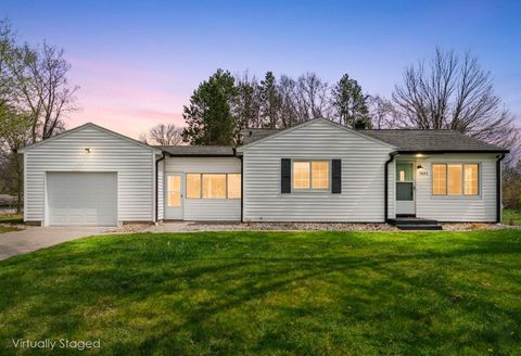 Photo of 7641 Lake Wood Drive, Portage, MI 49002 (MLS # 26016992)