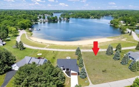 7889 Sunset Shores Drive Canadian Lakes MI 49346