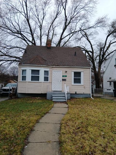 Photo of 12075 Rossiter Street, Detroit, MI 48224 (MLS # 26009557)