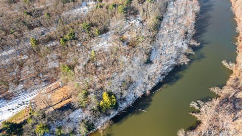 Photo of 3125 River Bend Trail, Fennville, MI 49408 (MLS # 26008573)