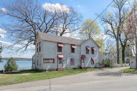 MLS: 25017945