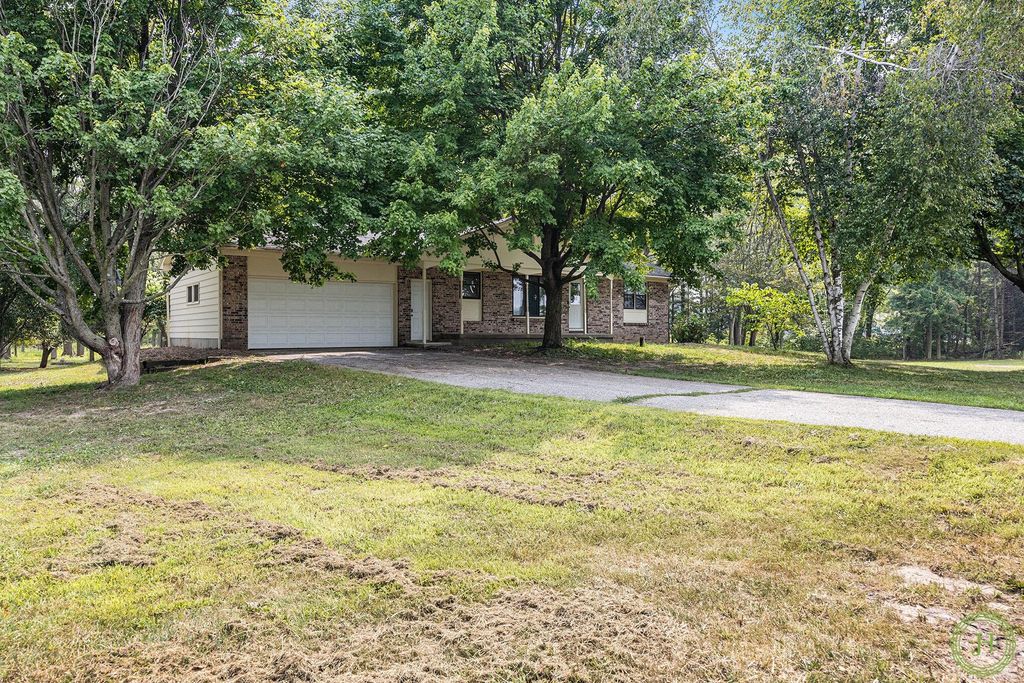 Photo of 8700 Whittall Street NE, Rockford, MI 49341 (MLS # 25039634)