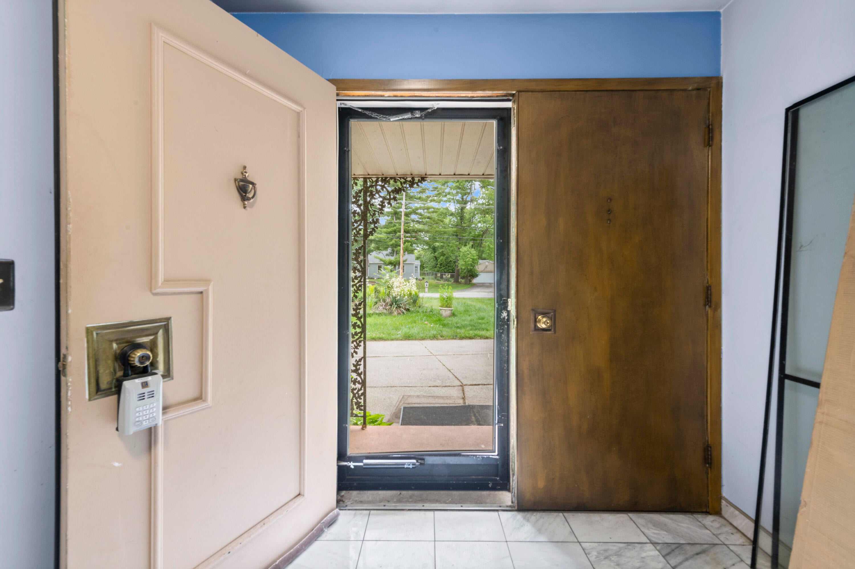 24319 Tamarack Trail