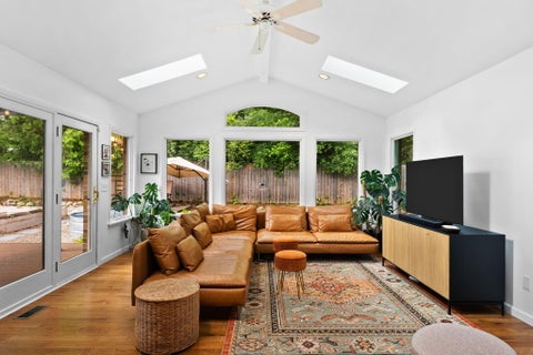 Photo for 1870 Stratford Road
