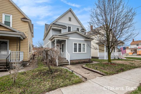 98 W 16th Street, Holland, MI 49423 - MLS#: 25013883