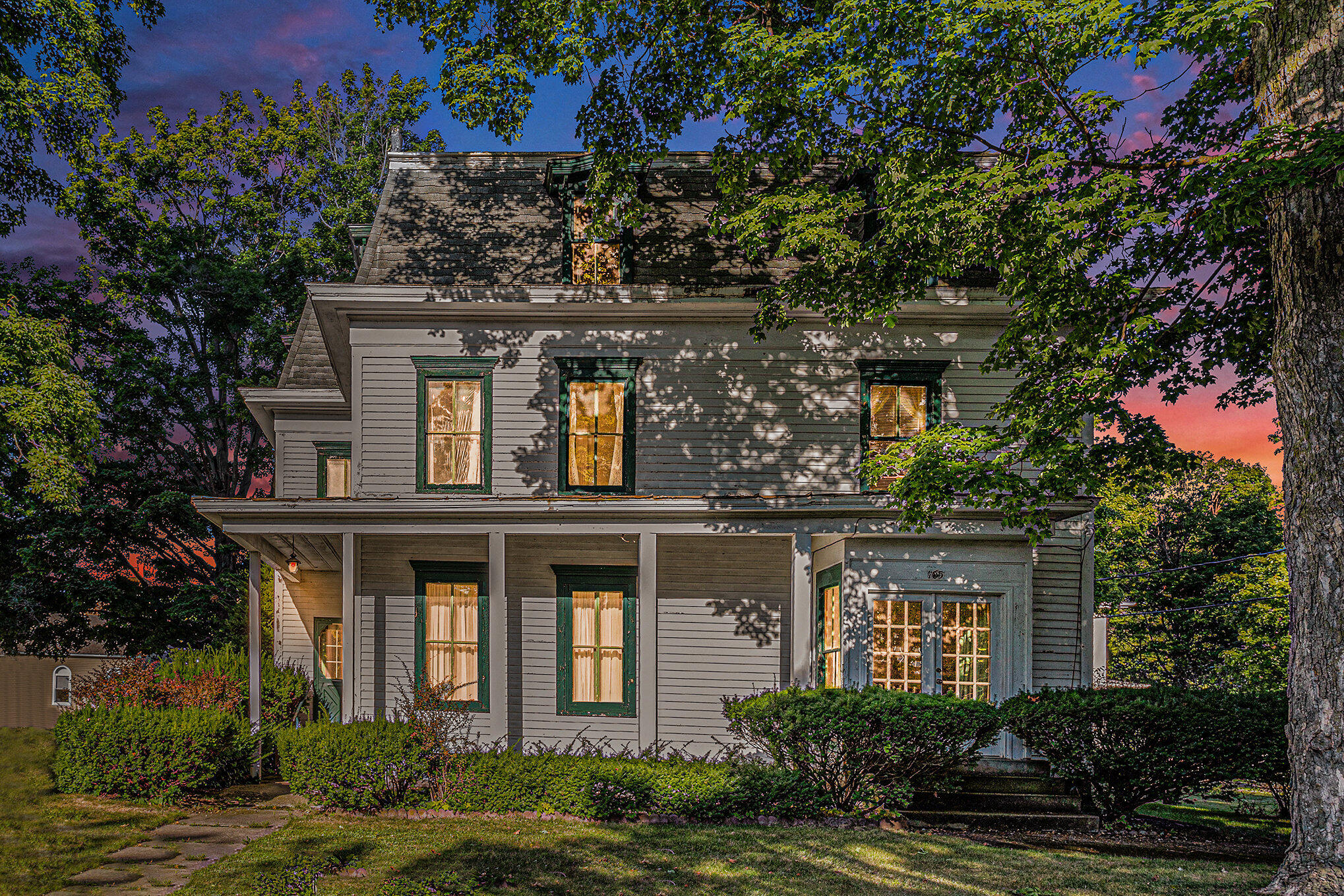 Union City, Michigan 49094, United States, 5 Bedrooms Bedrooms, ,2 BathroomsBathrooms,Residential,Active,205979