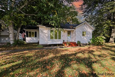Photo of 4585 3rd Street, New Era, MI 49446 (MLS # 25051860)