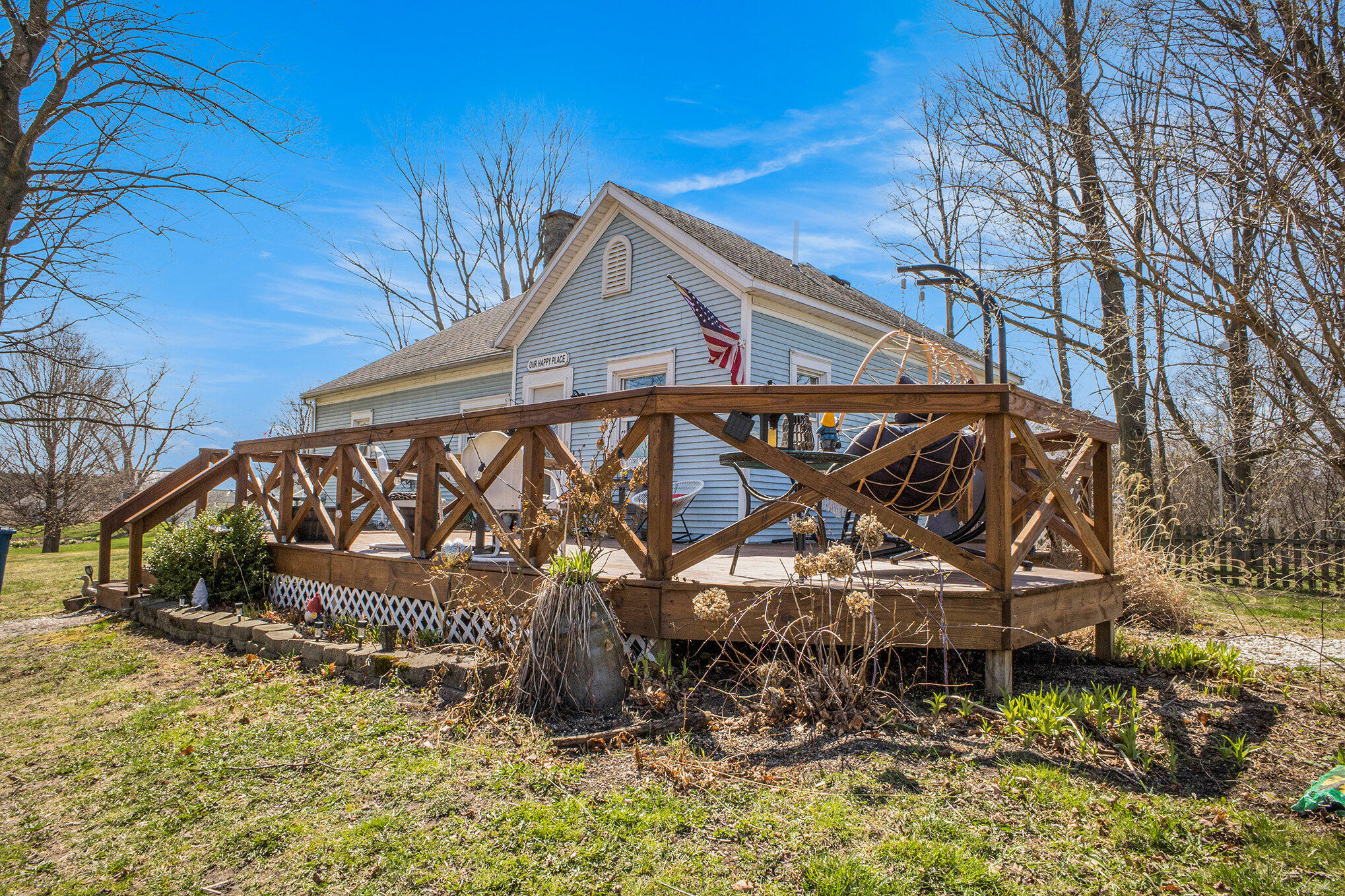 Sidney, Michigan 48885, United States, 3 Bedrooms Bedrooms, ,1 BathroomBathrooms,Residential,Pending,115799