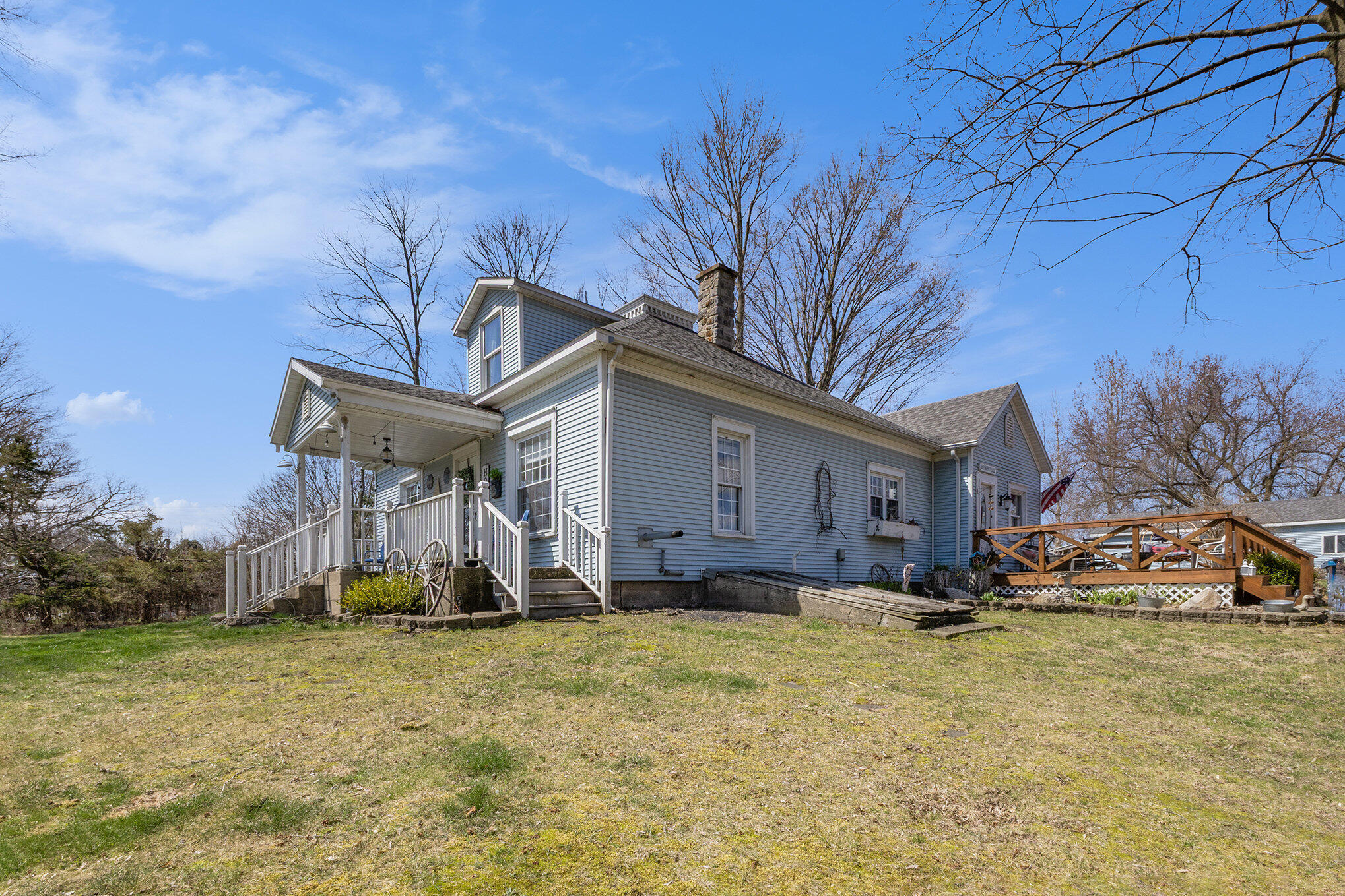 Sidney, Michigan 48885, United States, 3 Bedrooms Bedrooms, ,1 BathroomBathrooms,Residential,Pending,115799