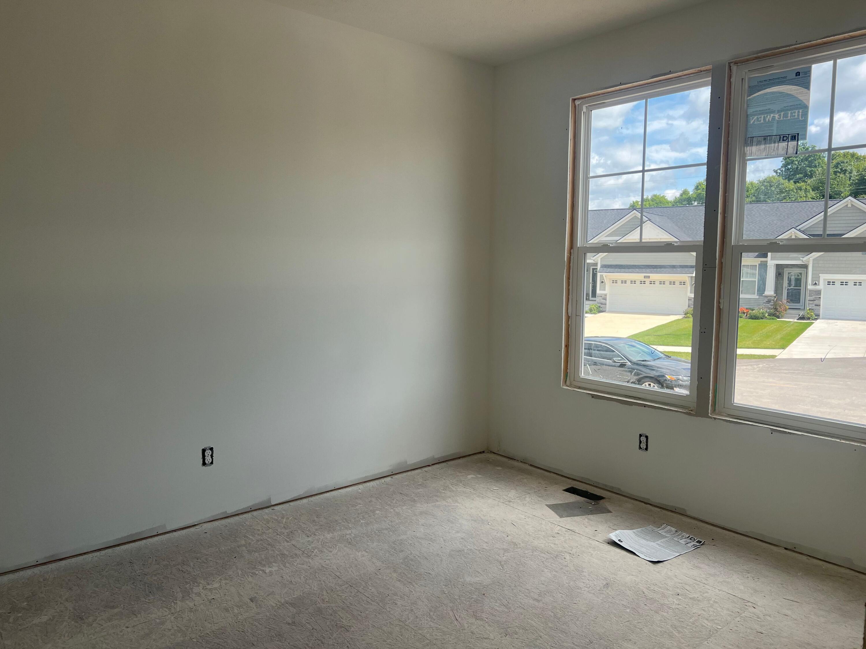 Photo 3 of 17 of 8339 Autumn Acres Drive condo
