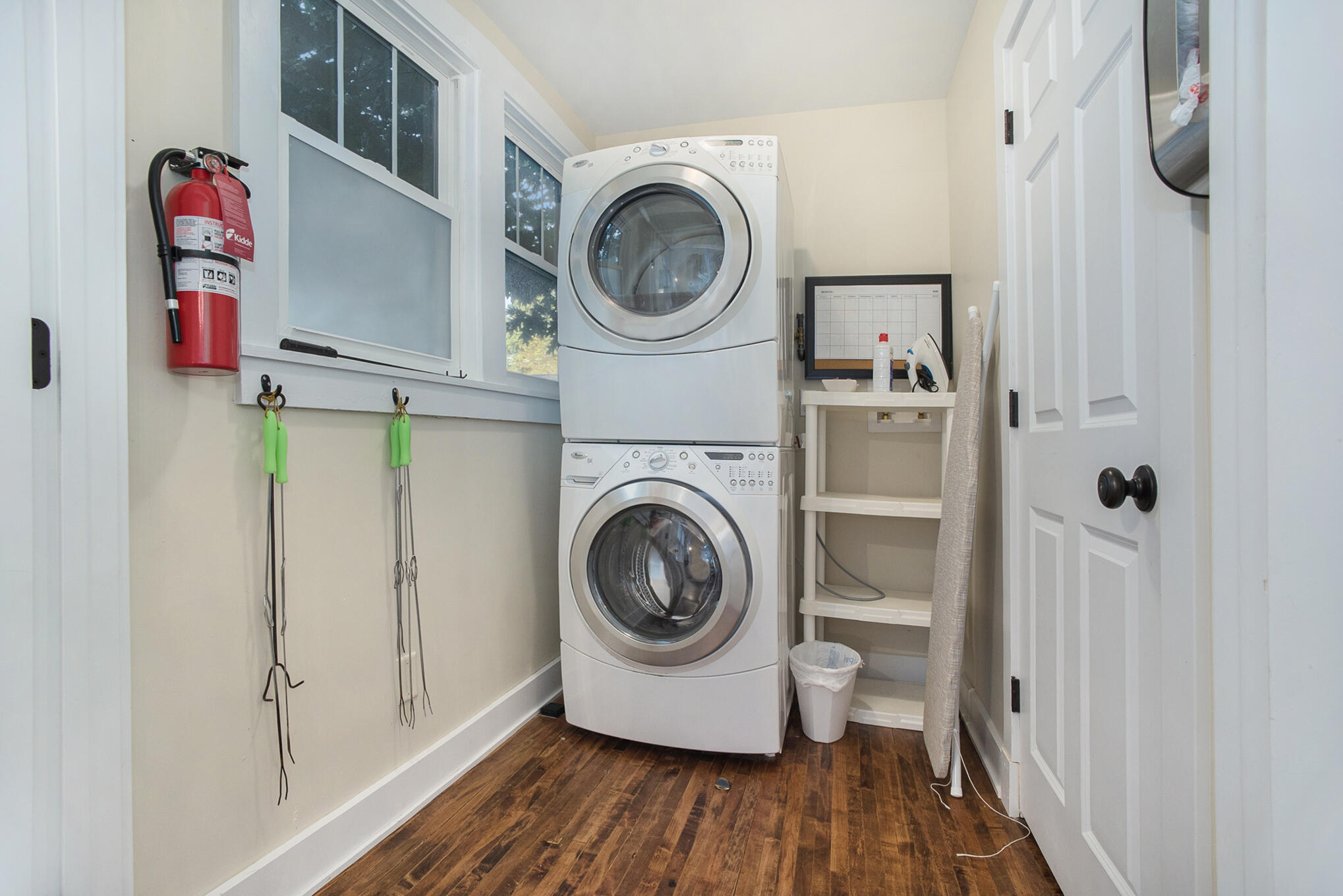 South Haven, Michigan 49090, United States, 4 Bedrooms Bedrooms, ,4 BathroomsBathrooms,Residential,Active,98759