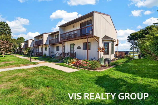 551 GIDLEY CIR, GRAND HAVEN, MI 49417 - Image 2b4e5844afd6098054b24cf8be119d2f/2708406487
