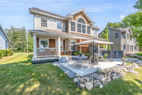 7663 Bay Meadow Canadian Lakes MI 49346