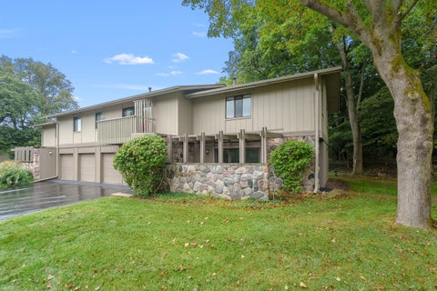 Photo for 3844 Greenleaf Circle