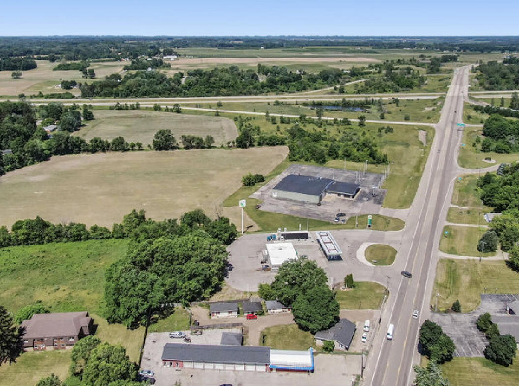3509 E Lemon Creek Road