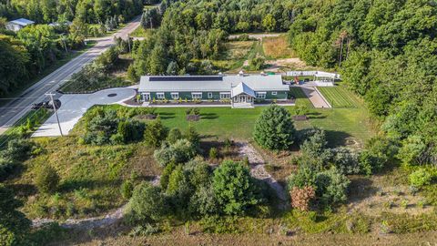 Photo of 1985 68th Street, Fennville, MI 49408 (MLS # 25052017)