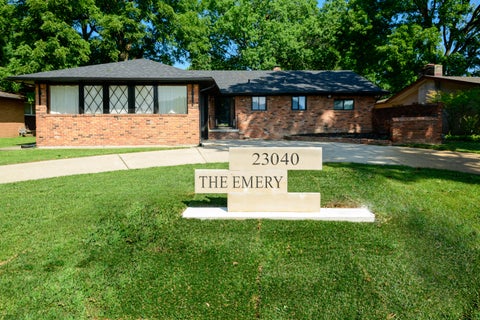 Photo for 23040 Pembroke Avenue