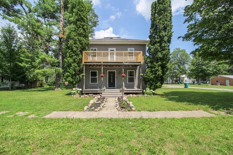 Photo for 335 E Burr Oak Street
