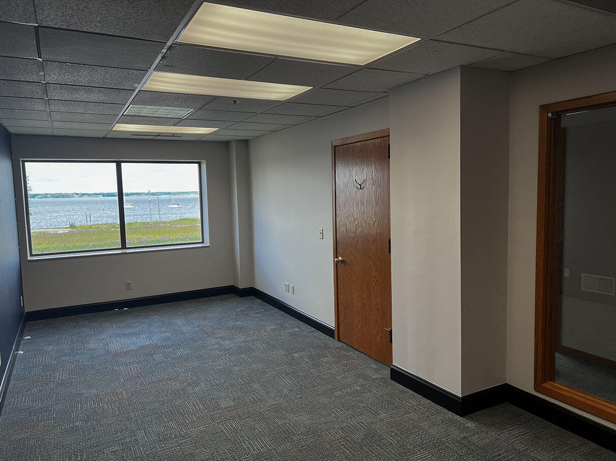 Muskegon, Michigan 49441, United States, ,Residential,Active,74437