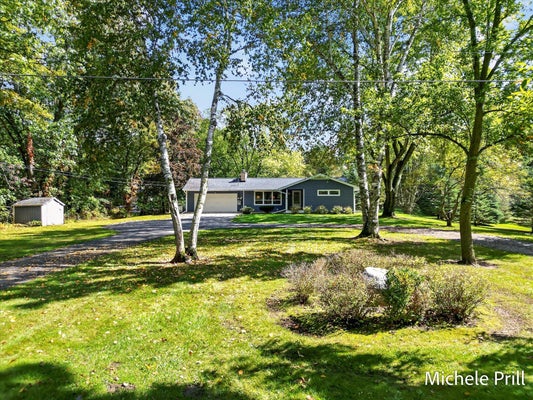 8210 MCCORDS AVE SE, ALTO, MI 49302 - Image 2d00ce01da8898ee6c64e5b388a6102d/1237755984