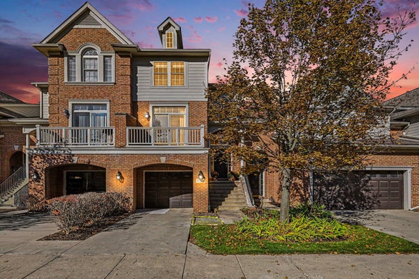37536 NEWBURGH PARK CIR, LIVONIA, MI 48152 - Image 2d2bfb25d617efb7a88fec7566b7e32e/778398899