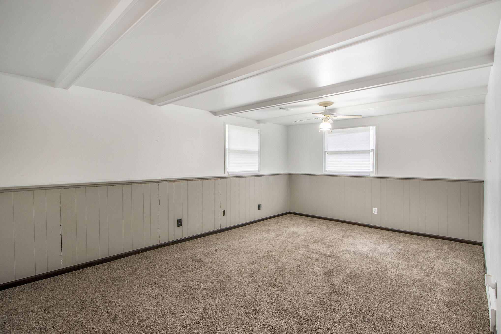 Portage, Michigan 49024, United States, 4 Bedrooms Bedrooms, ,2 BathroomsBathrooms,Residential,Active,94532