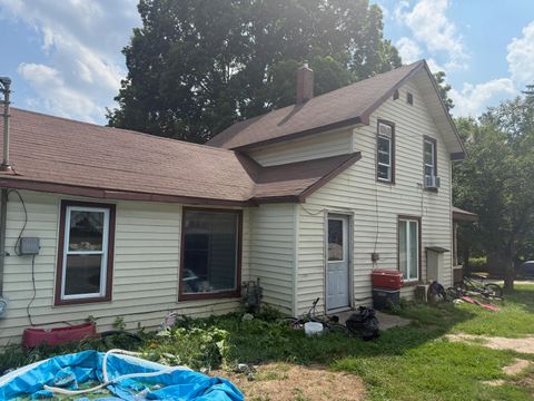 78 1st Street Stanwood MI 49346