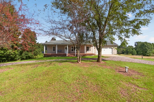 4722 ROOT STATION RD, JACKSON, MI 49201 - Image 2d96a1c699cfef6ef7cae940d9ea8076/2354616487
