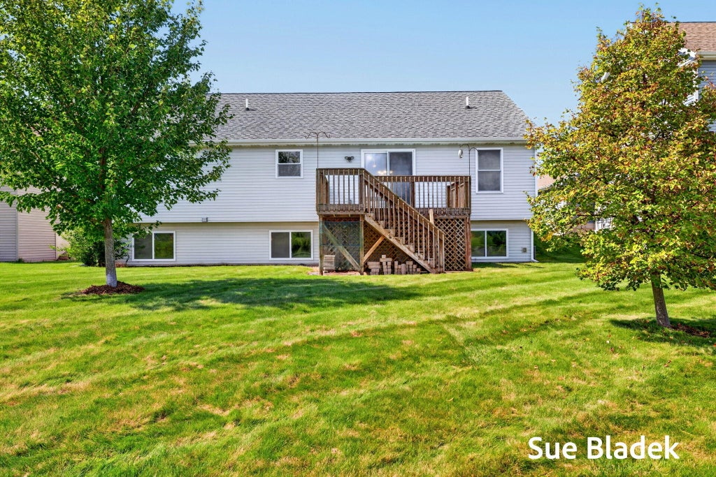 Photo of 3716 Hickoryrow Court, Holland, MI 49424 (MLS # 26049827)