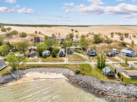 2806 N Lakeshore Drive Mears MI 49436