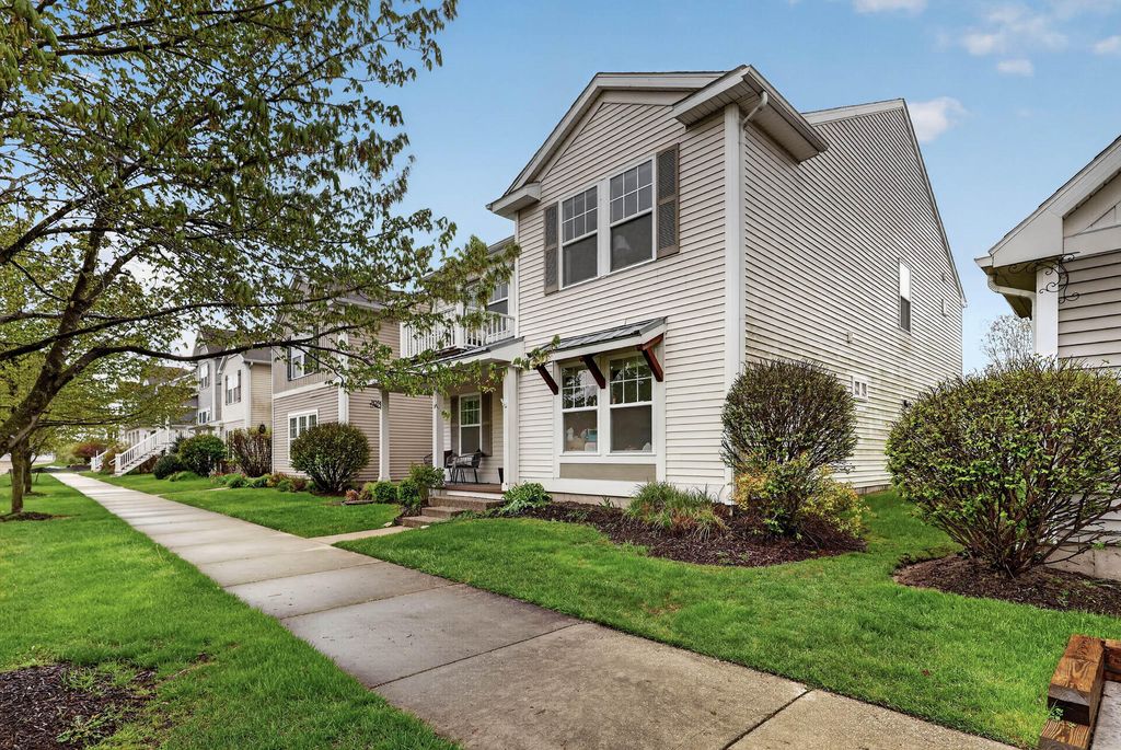 Photo of 2110 Kensington Park Circle, Holland, MI 49423 (MLS # 26022951)