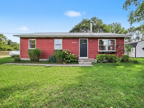 Photo of 5494 S 168th Avenue, Hesperia, MI 49421 (MLS # 26049750)