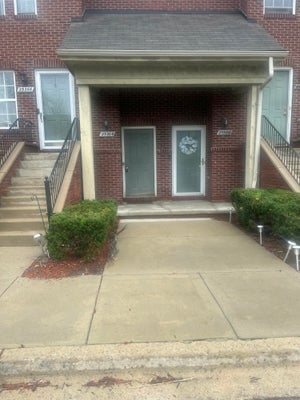 23364 CORNERSTONE VILLAGE DR, SOUTHFIELD, MI 48075 - Image 2e422a21a2e39c853efdf00c43ec5ad3/1615504170