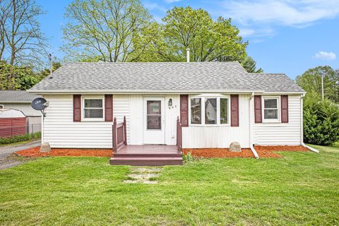 MLS: 25023435