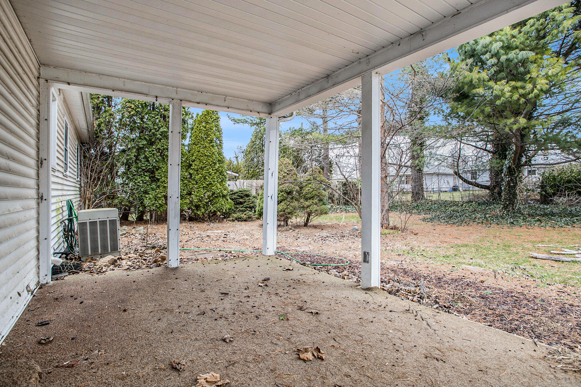 Battle Creek, Michigan 49015, United States, 4 Bedrooms Bedrooms, ,2 BathroomsBathrooms,Residential,Active,98212