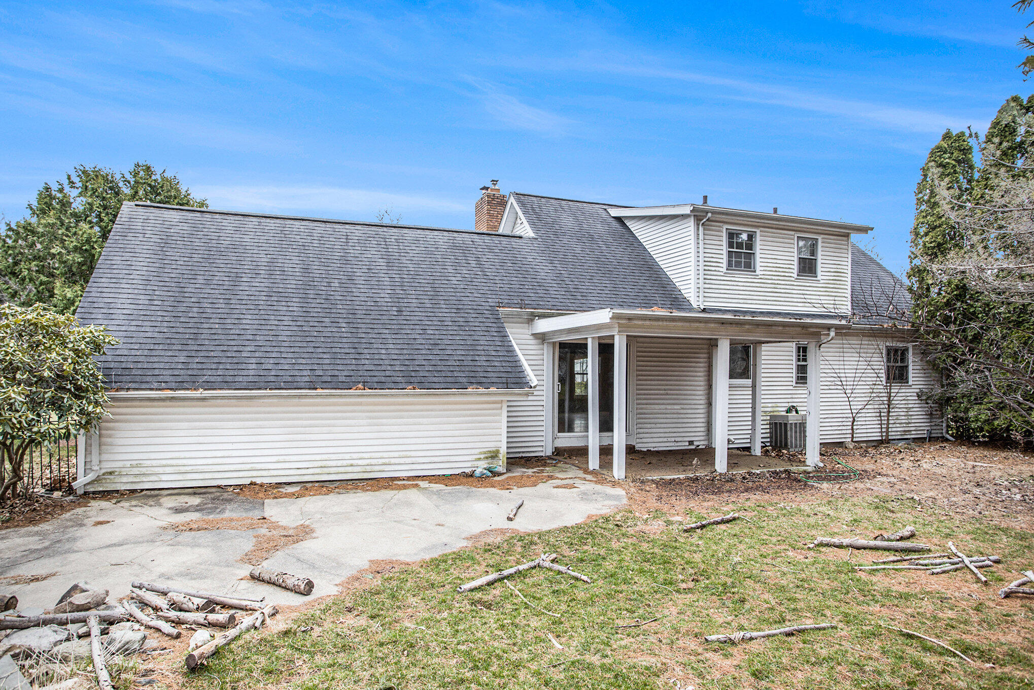 Battle Creek, Michigan 49015, United States, 4 Bedrooms Bedrooms, ,2 BathroomsBathrooms,Residential,Active,98212