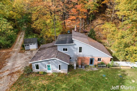 Photo for 1413 Grand River Drive NE