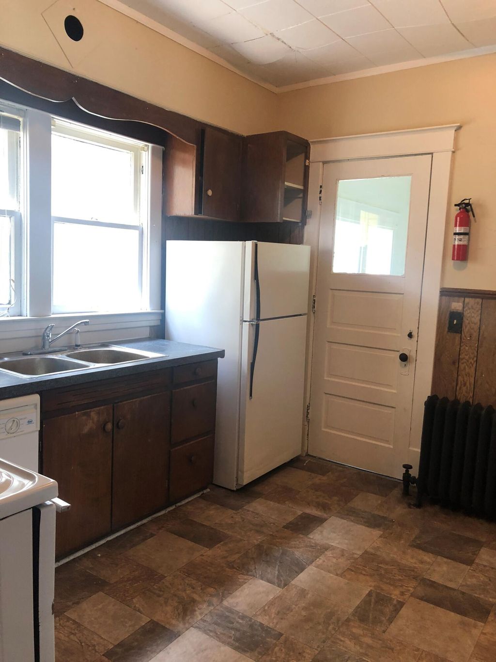 Photo of 430 W Dutton Street, Kalamazoo, MI 49007 (MLS # 26005933)