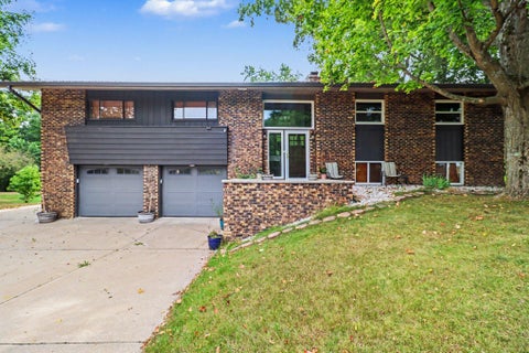 Photo for 14160 Oak Hollow Drive