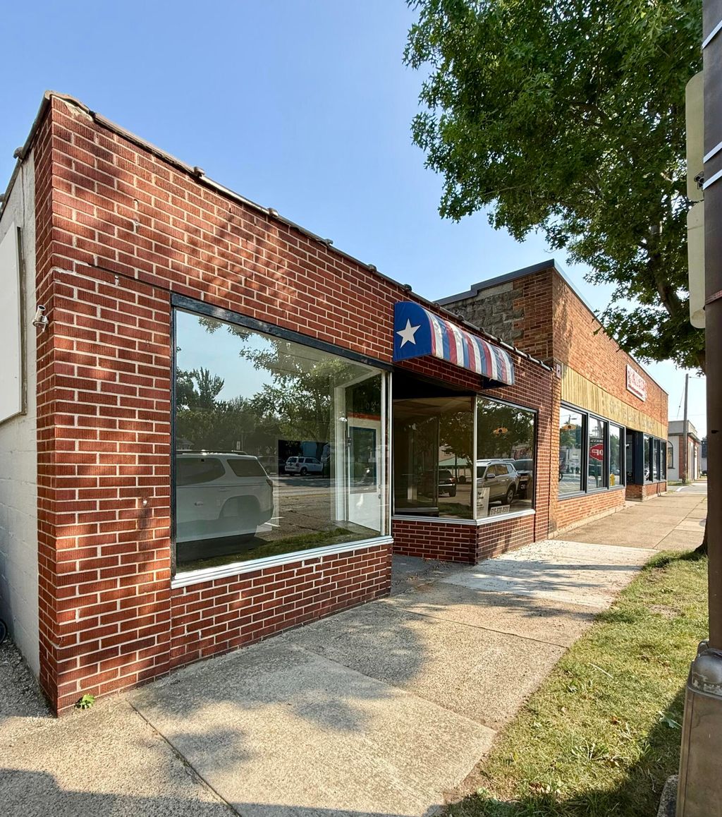 Photo of 108 N 7th Street, Grand Haven, MI 49417 (MLS # 26002742)