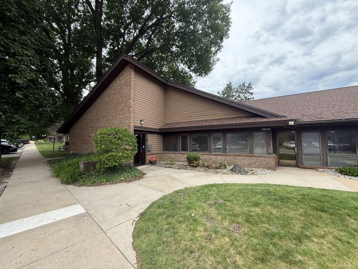 Photo 1 of 10 — 5084 Lovers Lane Unit 1, Portage, MI 49002