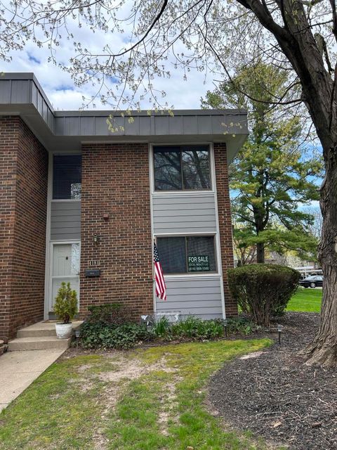 Photo of 4181 S Norway Street SE #31, Grand Rapids, MI 49546 (MLS # 26016975)