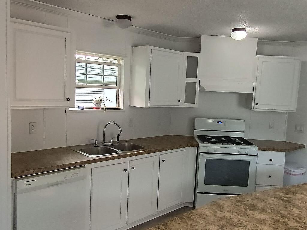 Photo of 411 S Grover Avenue #Lot 19, Alma, MI 48801 (MLS # 26005736)