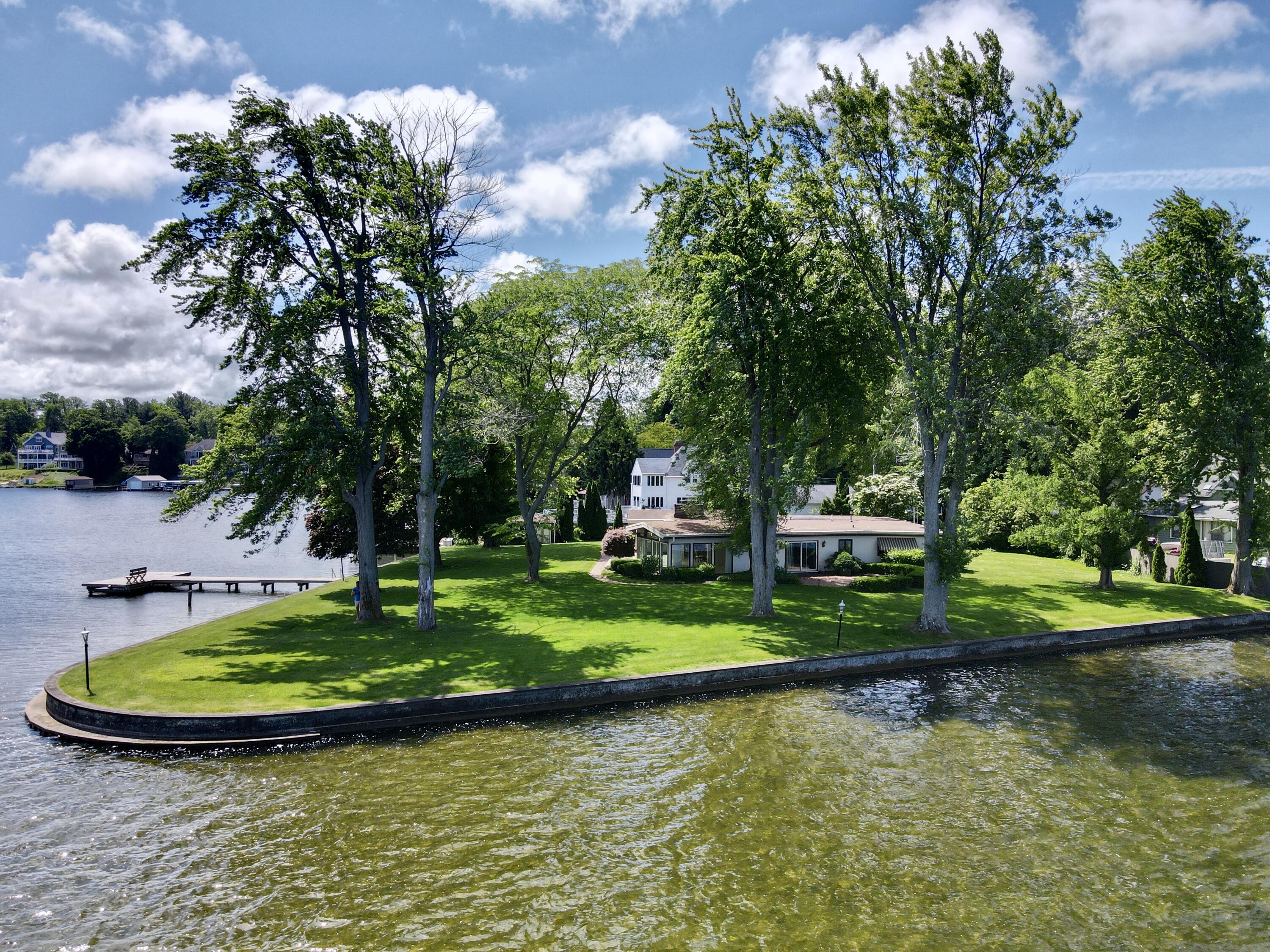 7206 Beechwood Circle