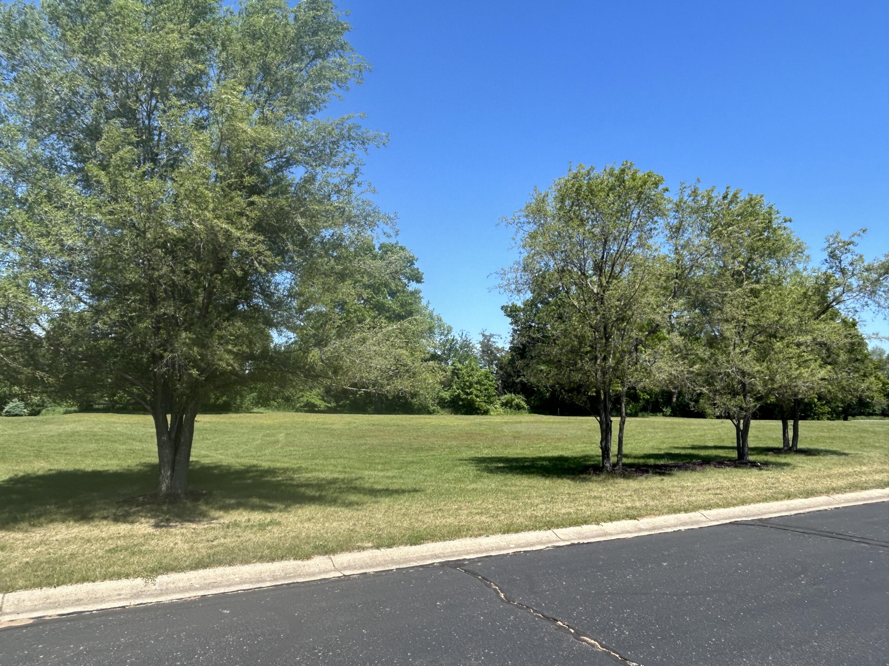 Photo 1 of 3 — 8 Coronado Drive, Jackson, MI 49201