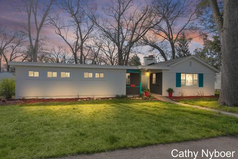 2233 Mills Avenue, Muskegon, MI 49445 - MLS#: 25017589